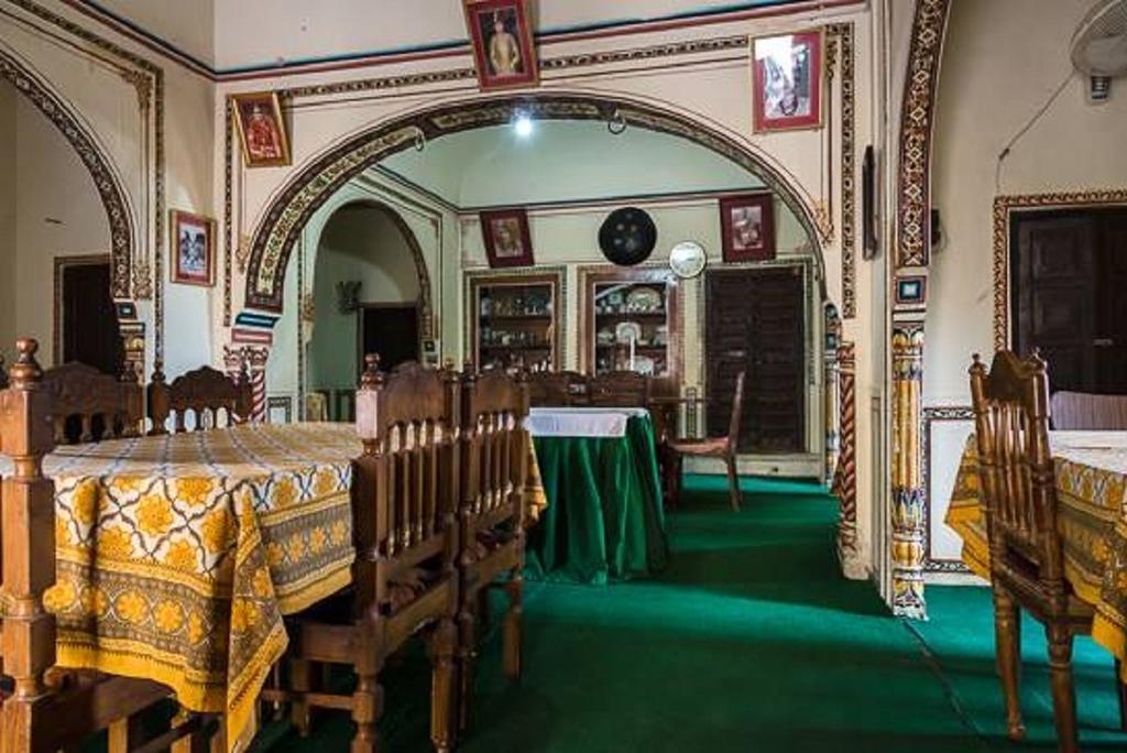 Narayan Niwas Castle Hotel Ramgarh Shekhawati Exterior foto